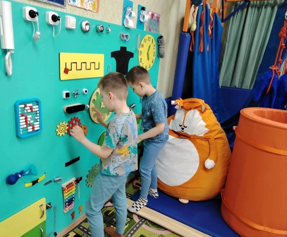 d6c2ce56 eada 4646 8991 feb9cec9dc7a